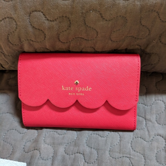 kate spade Handbags - Kate Spade lily Ave Kieran Wallet BNWT